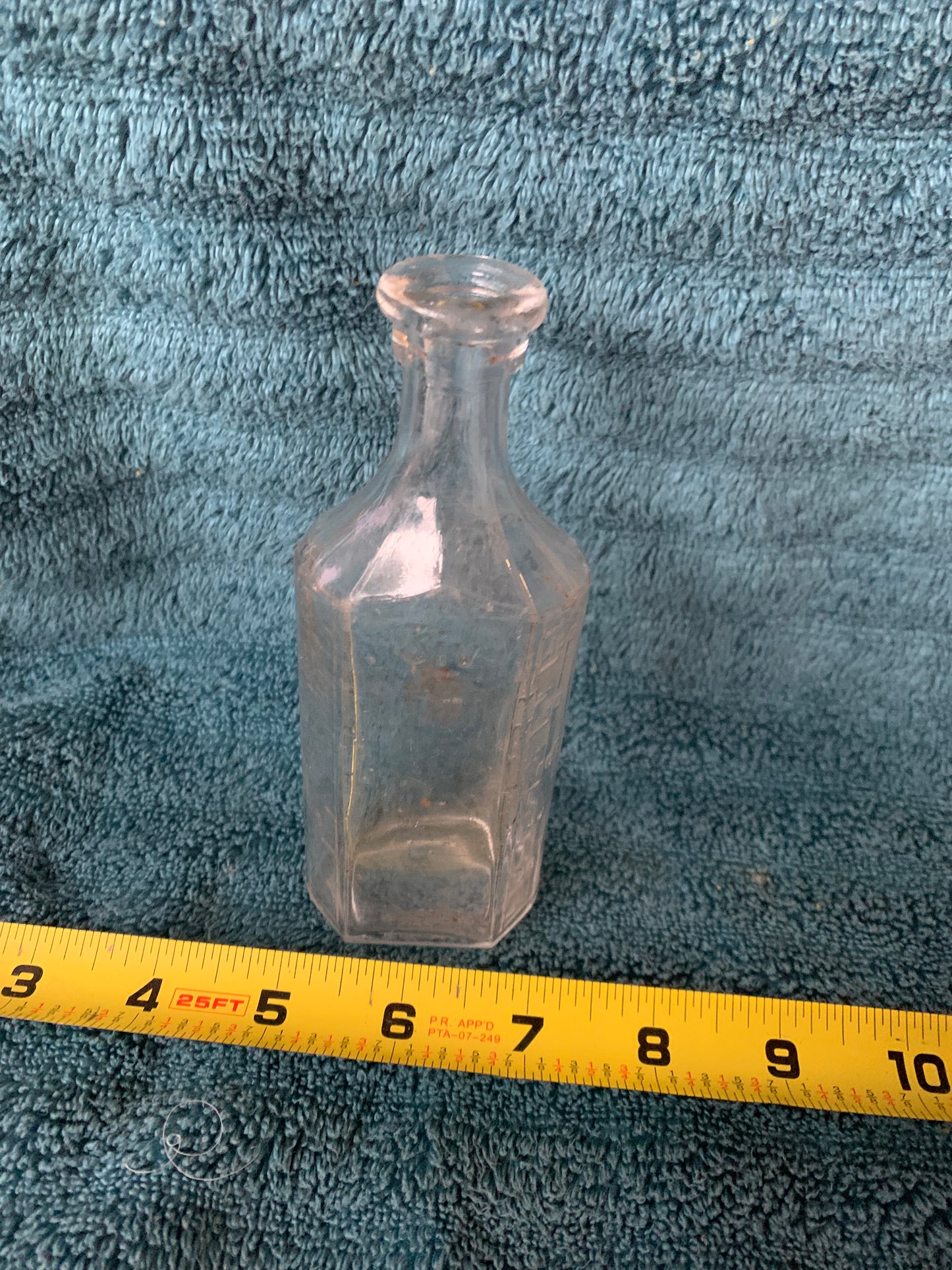 3iv MEDICINE BOTTLE