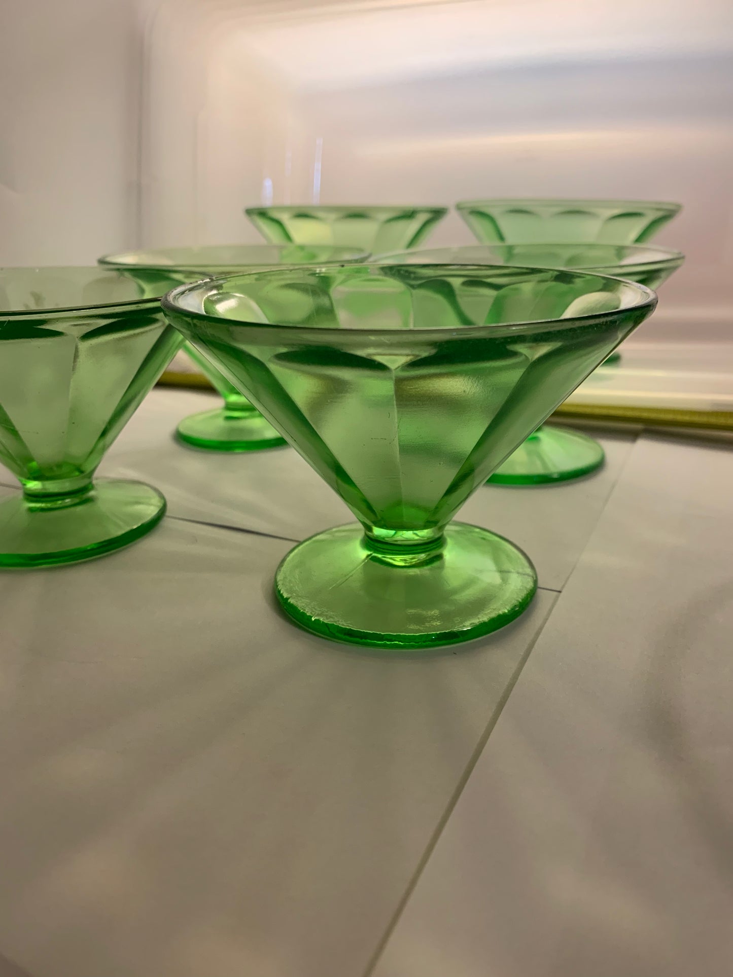 6 GREEN DESSERT DEPRESSION GLASS CUPS