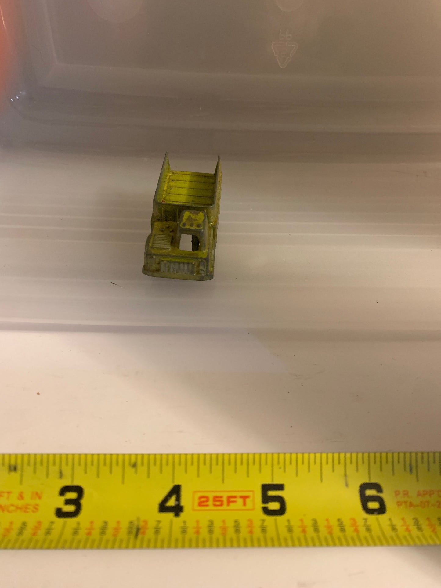 TOOTSIE TOY SHUTTLE TRUCK