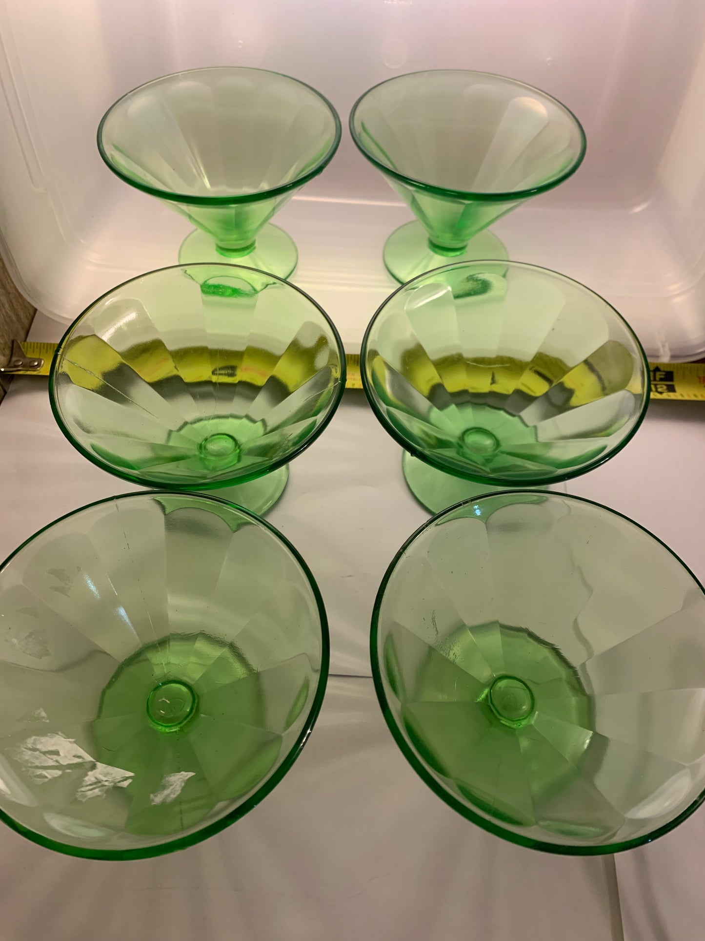 6 GREEN DESSERT DEPRESSION GLASS CUPS
