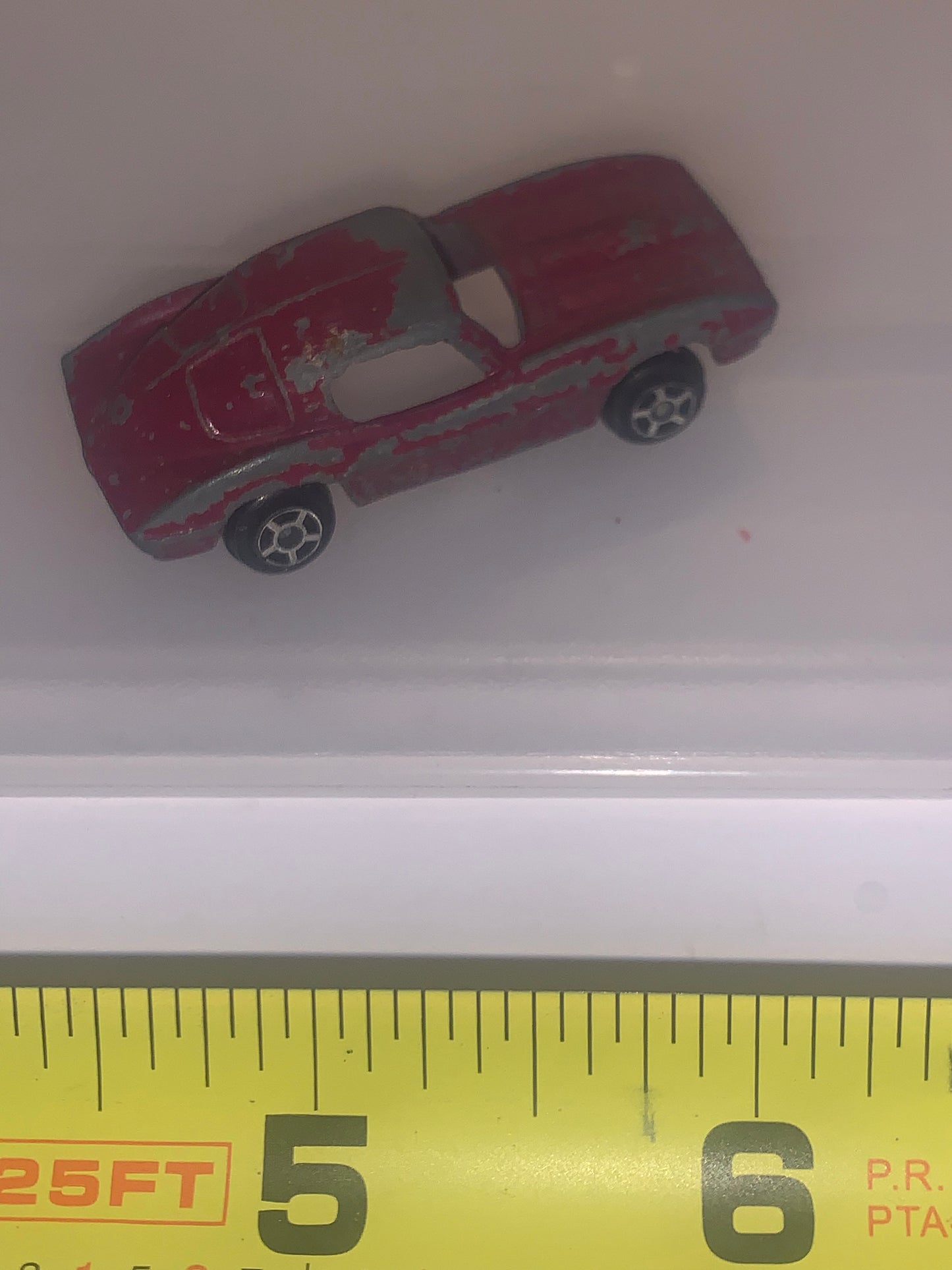 TOOTSIE TOY DIECAST CAR