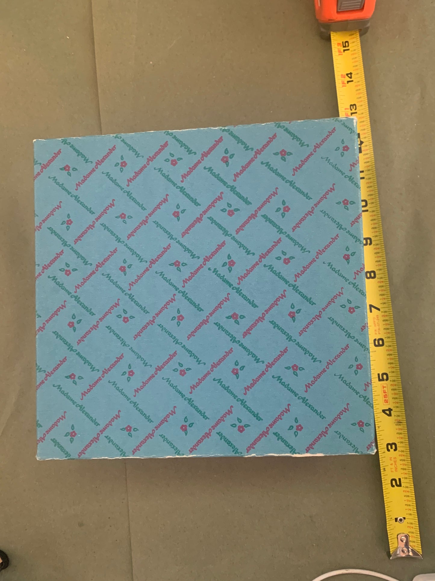 #451 MADAME ALEXANDER DOLL-MARY MARY