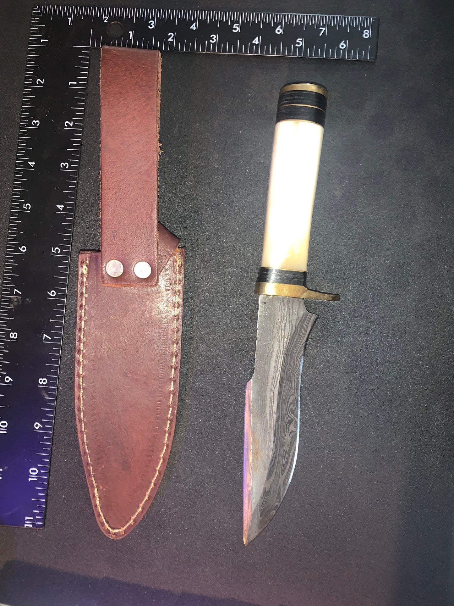 FORGED DAMASCUS BLADE FIGHTING KNIFE